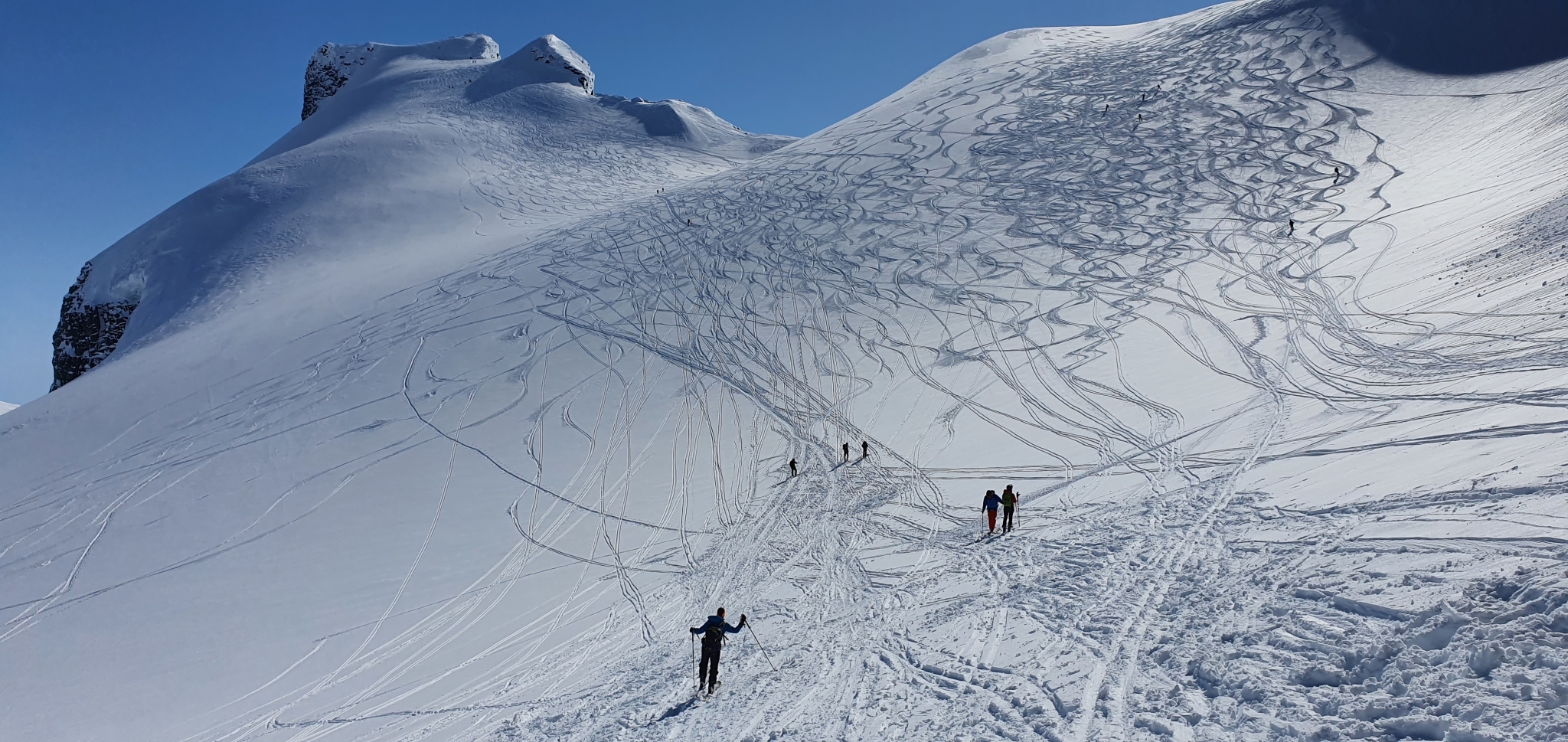 På vei til Storebjørn 2222 moh